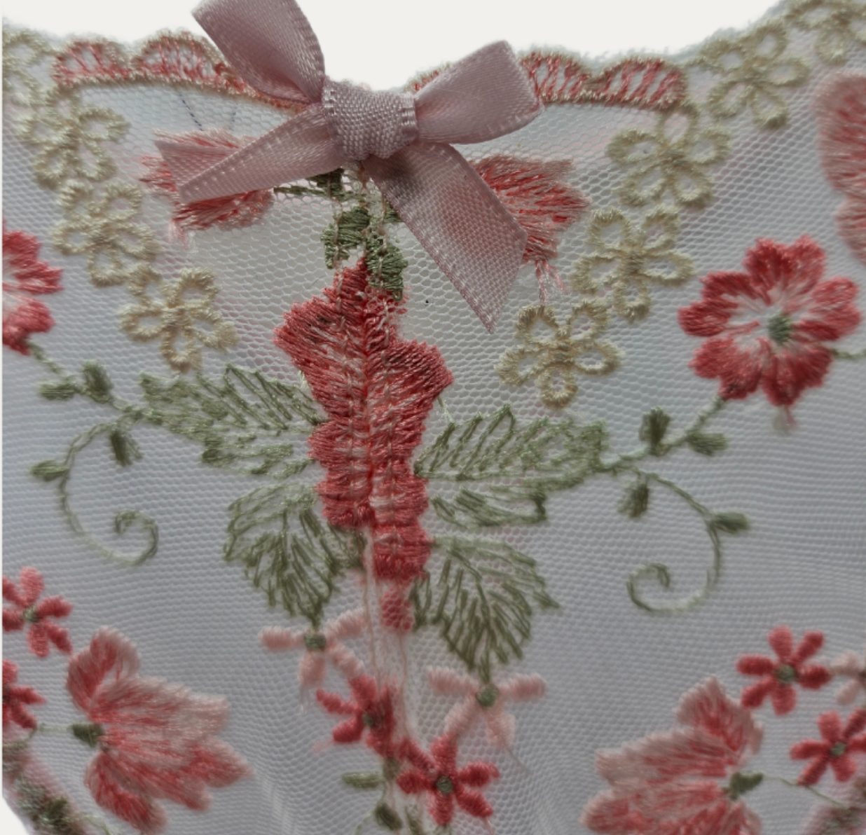A Field of Roses | Slip